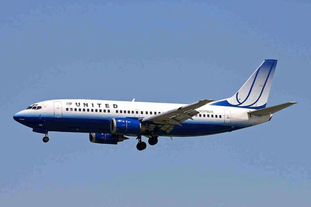 N375UA - Boeing