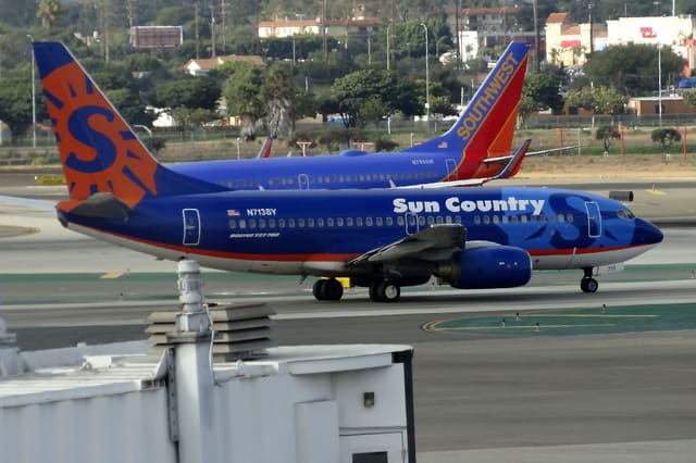 N713SY - Boeing
