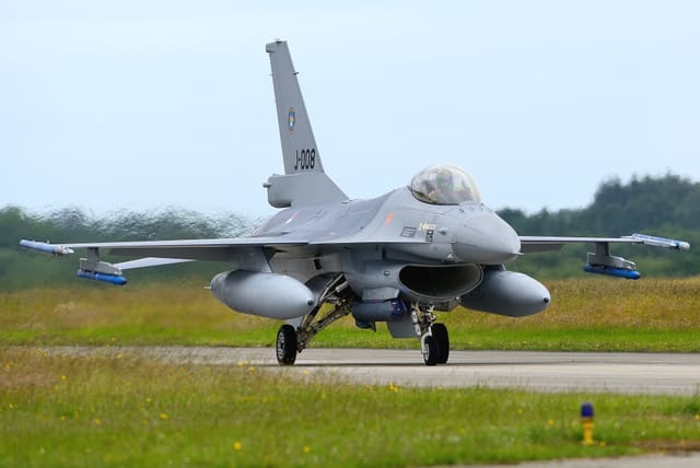  - Single-engine aircraft
