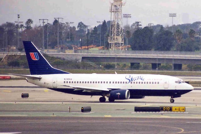 N390UA - Boeing