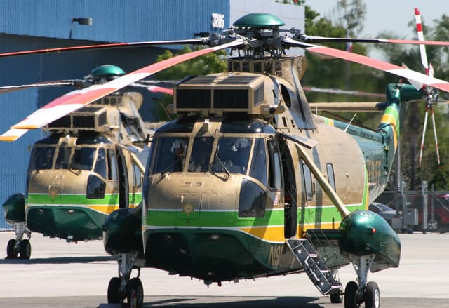 N950SB - Helicopter