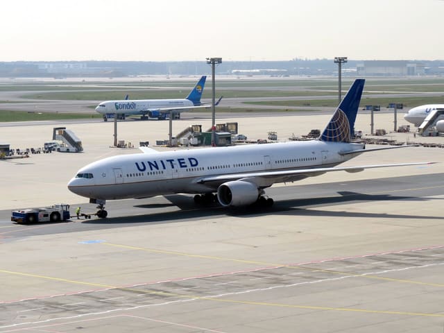 N769UA - Boeing