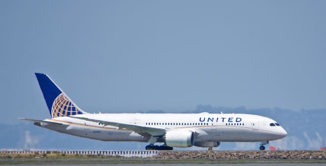 N27901 - Twin-engine aircraft