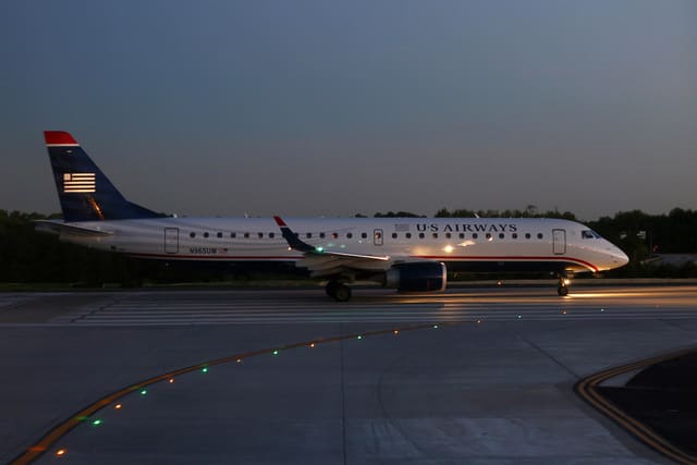 N965UW - Embraer