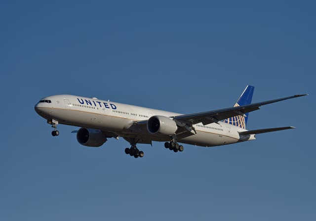 N2140U - Boeing