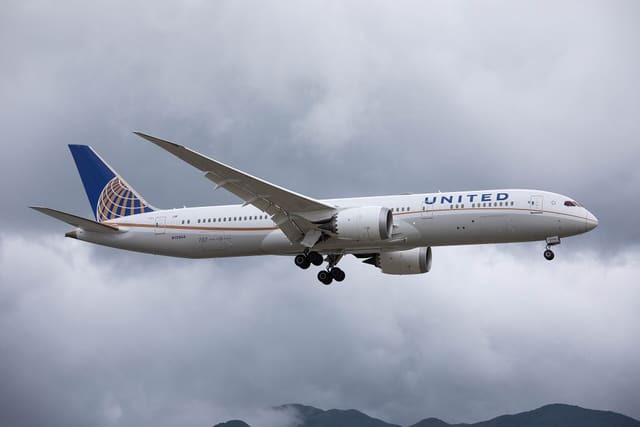 N13954 - Boeing