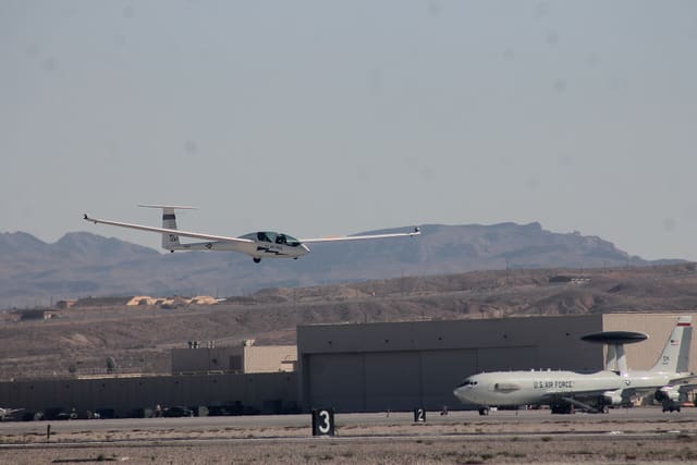 N502DG - Glider