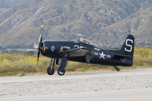 N7825C - Warbird
