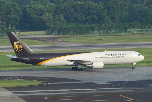 N322UP - Twin-engine aircraft