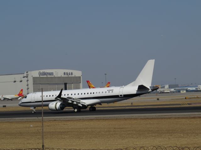 N28888 - Business jet