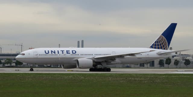 N793UA - Boeing