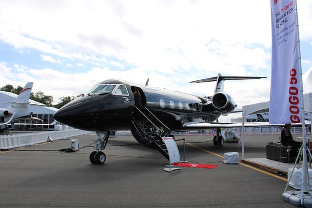 N330RW - Gulfstream