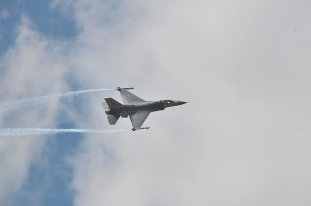  - Single-engine aircraft