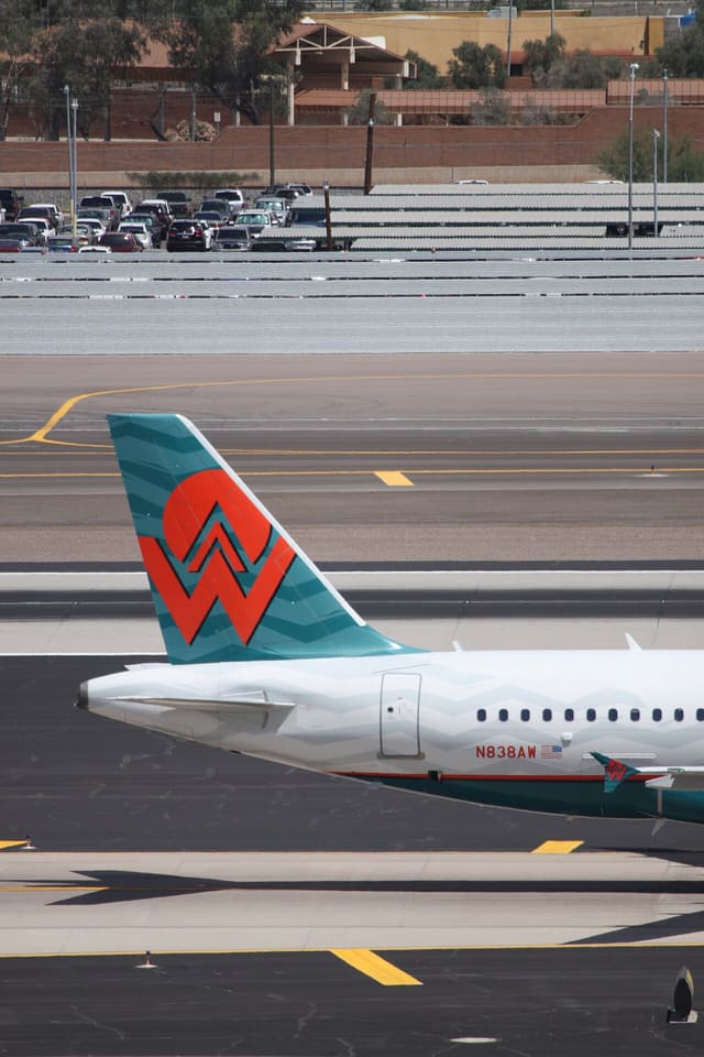 N838AW - Airbus