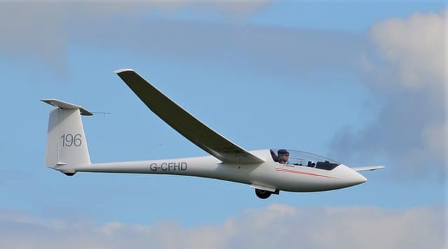 G-CFHD - Glider