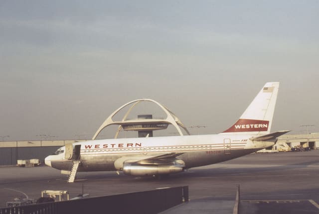 N4522W - Boeing