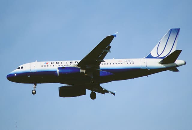 N802UA - Airbus