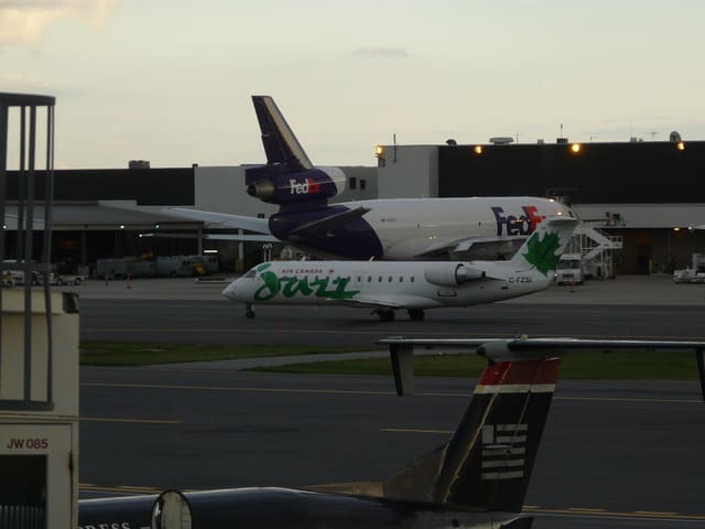 N373FE - Aircraft