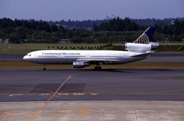 N68043 - Aircraft