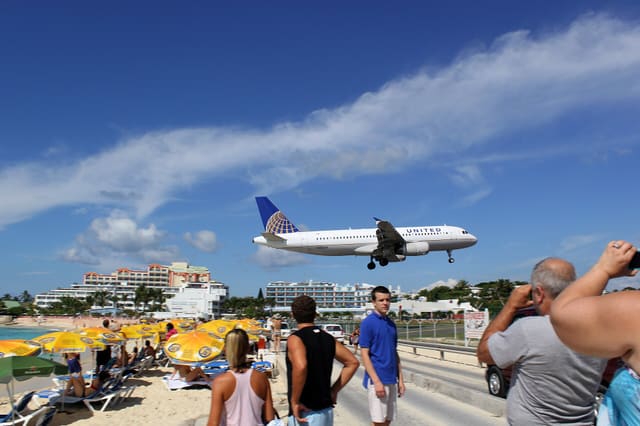 N406UA - Airbus