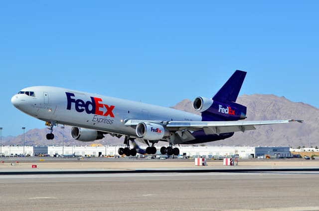 N311FE - Douglas