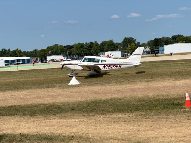 N16299 - 1973 Piper PA-28-235