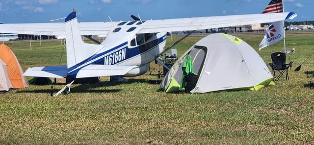 N6166N - Cessna A185F