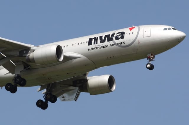 N856NW - Airbus