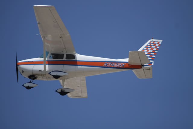 N7435X - Cessna