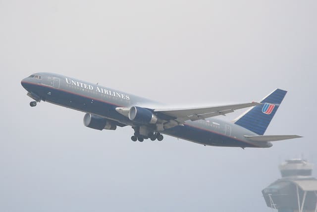 N666UA - Boeing