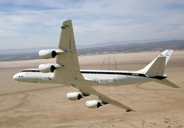 N817NA - Business jet