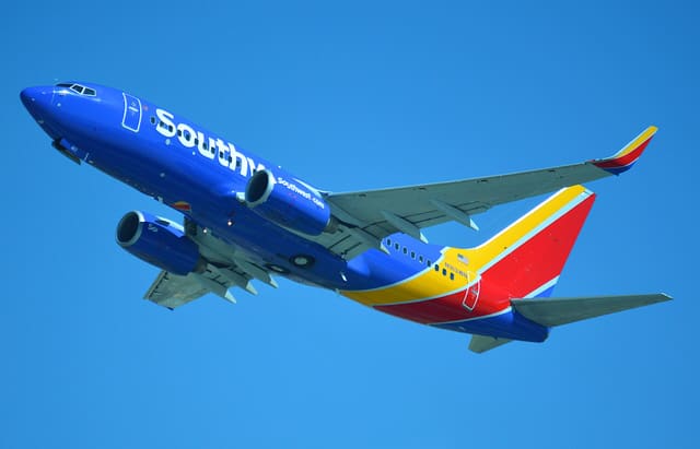 N913WN - Boeing