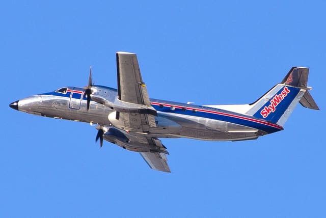 N270YV - Aircraft