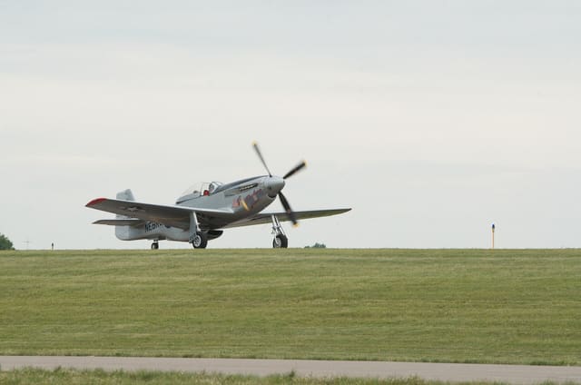 N10607 - Single-engine aircraft