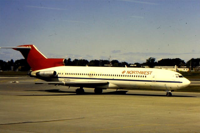 N716RC - Boeing