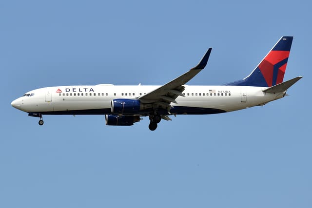 N372DA - Boeing