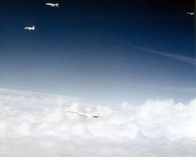  - Aircraft