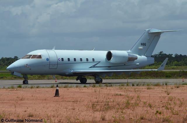 N86 - Business jet