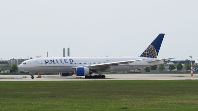 N224UA — Boeing