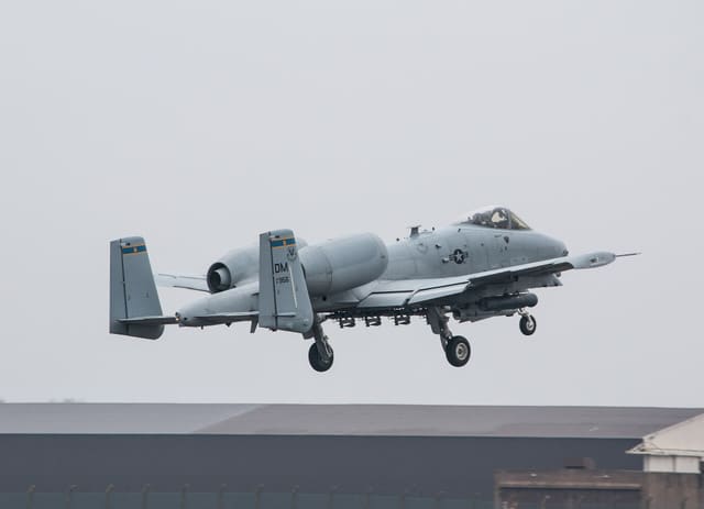 - Twin-engine aircraft