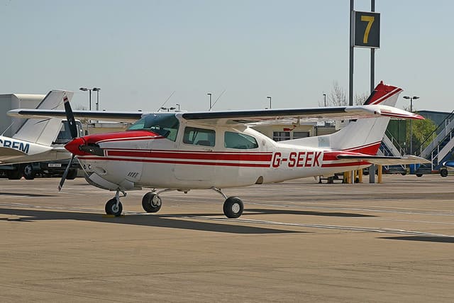 G-SEEK - Cessna