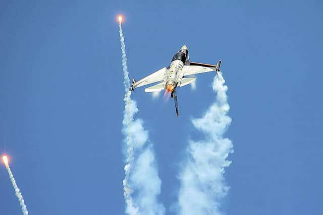  - Single-engine aircraft