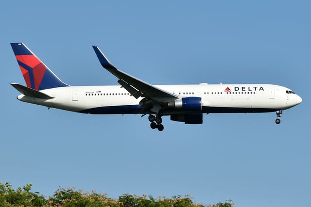 N185DN - Boeing