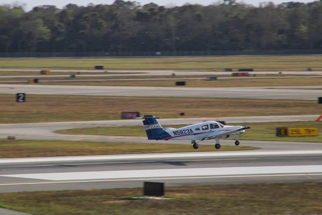 N5823A - Single-engine aircraft