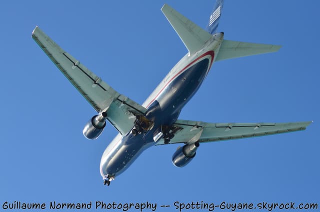 N250AY - Twin-engine aircraft
