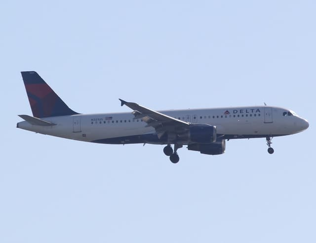 N321US - Airbus