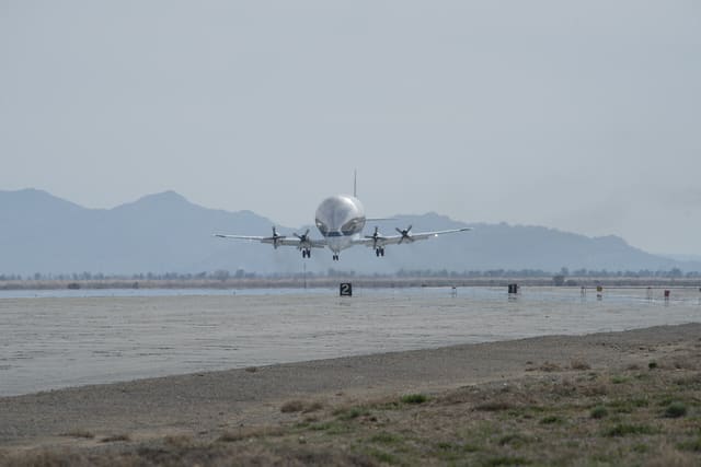 N941NA - Business jet