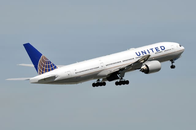 N225UA - Boeing