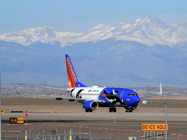 N280WN - Boeing