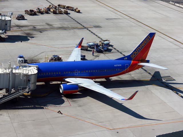 N379SW - Boeing